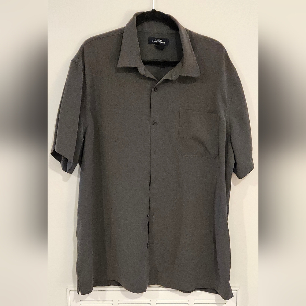 SOLD!! Land's End Outfitters Men's Button-Up XXL